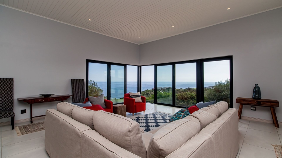 5 Bedroom Property for Sale in Pezula Private Estate Western Cape